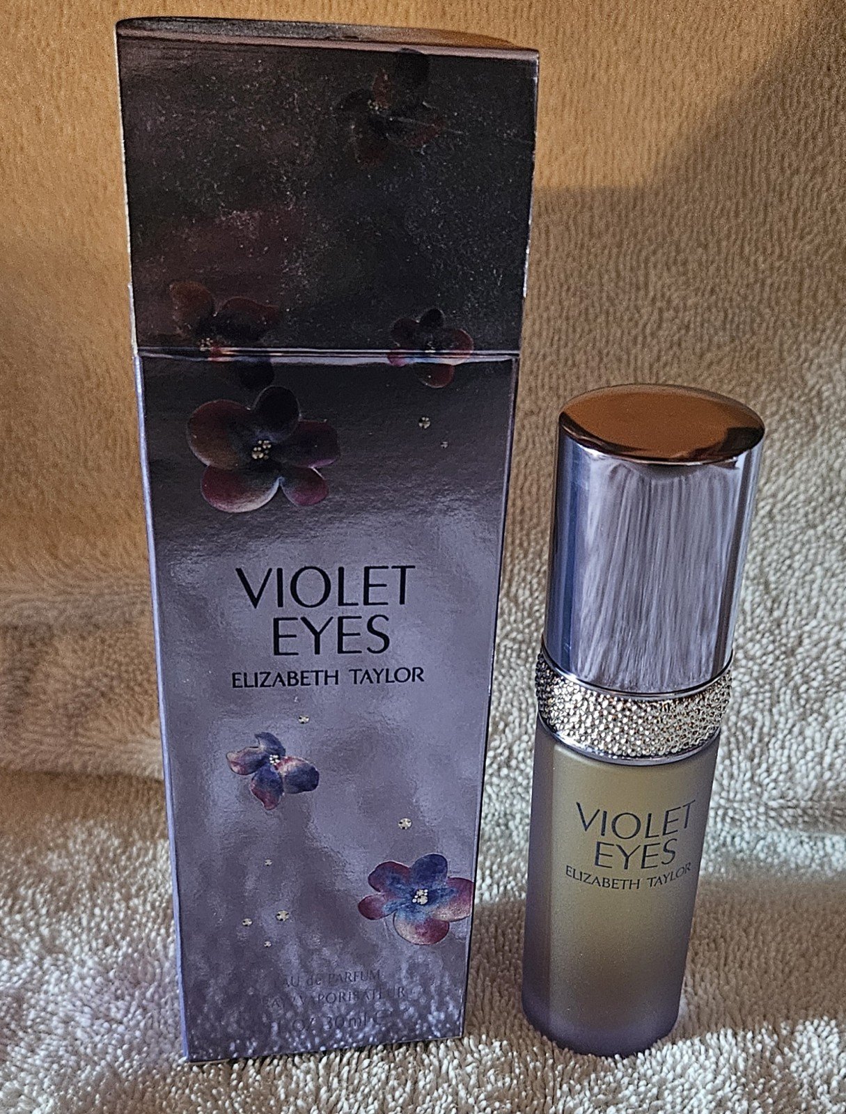 ELIZABETH TAYLOR VIOLET EYES FOR WOMEN – 1 OZ/30 ML EDP SPRAY IN BOX
